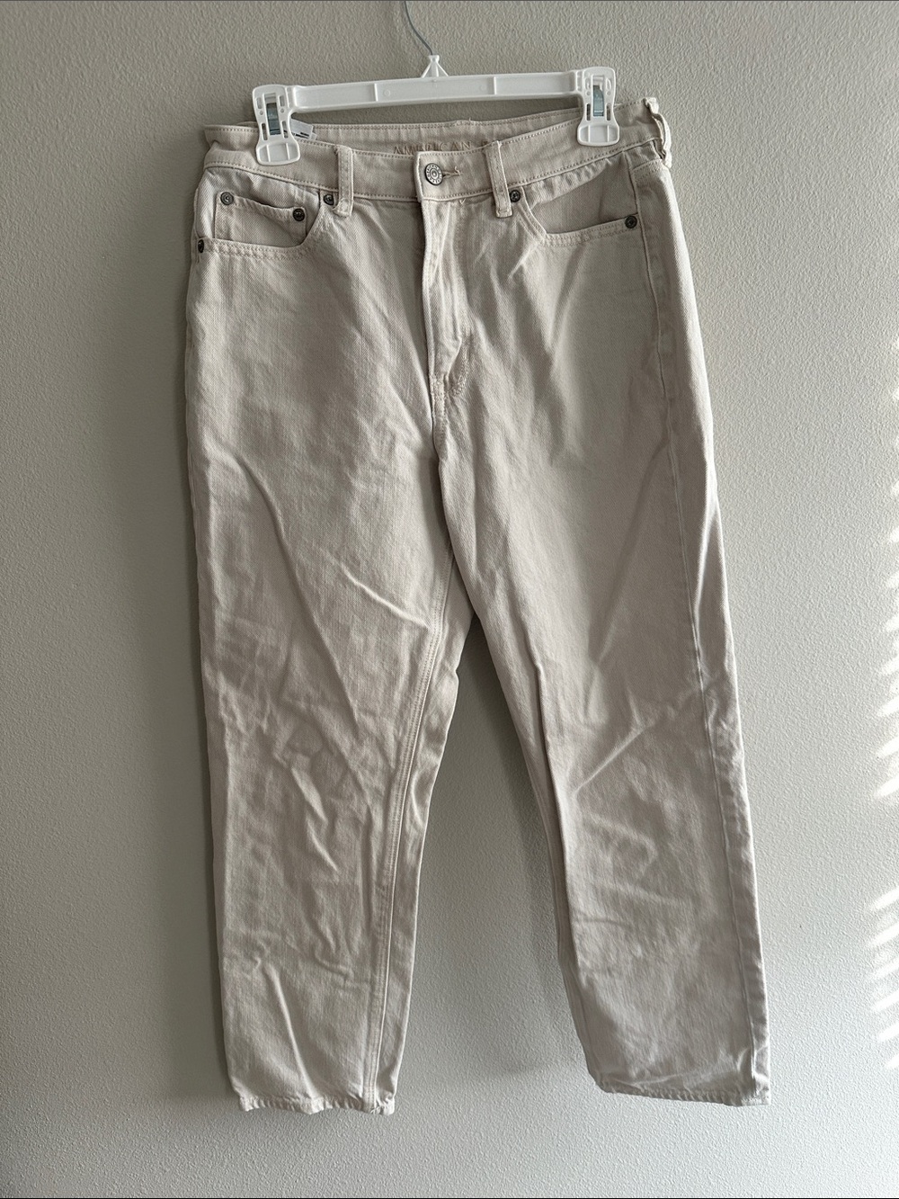 American Eagle Outfitters Straight Leg Pants in Light Beige